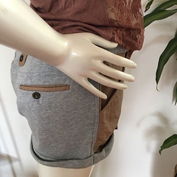 ASOS Leather/2 toned pocket shorts - Picture 4 of 7